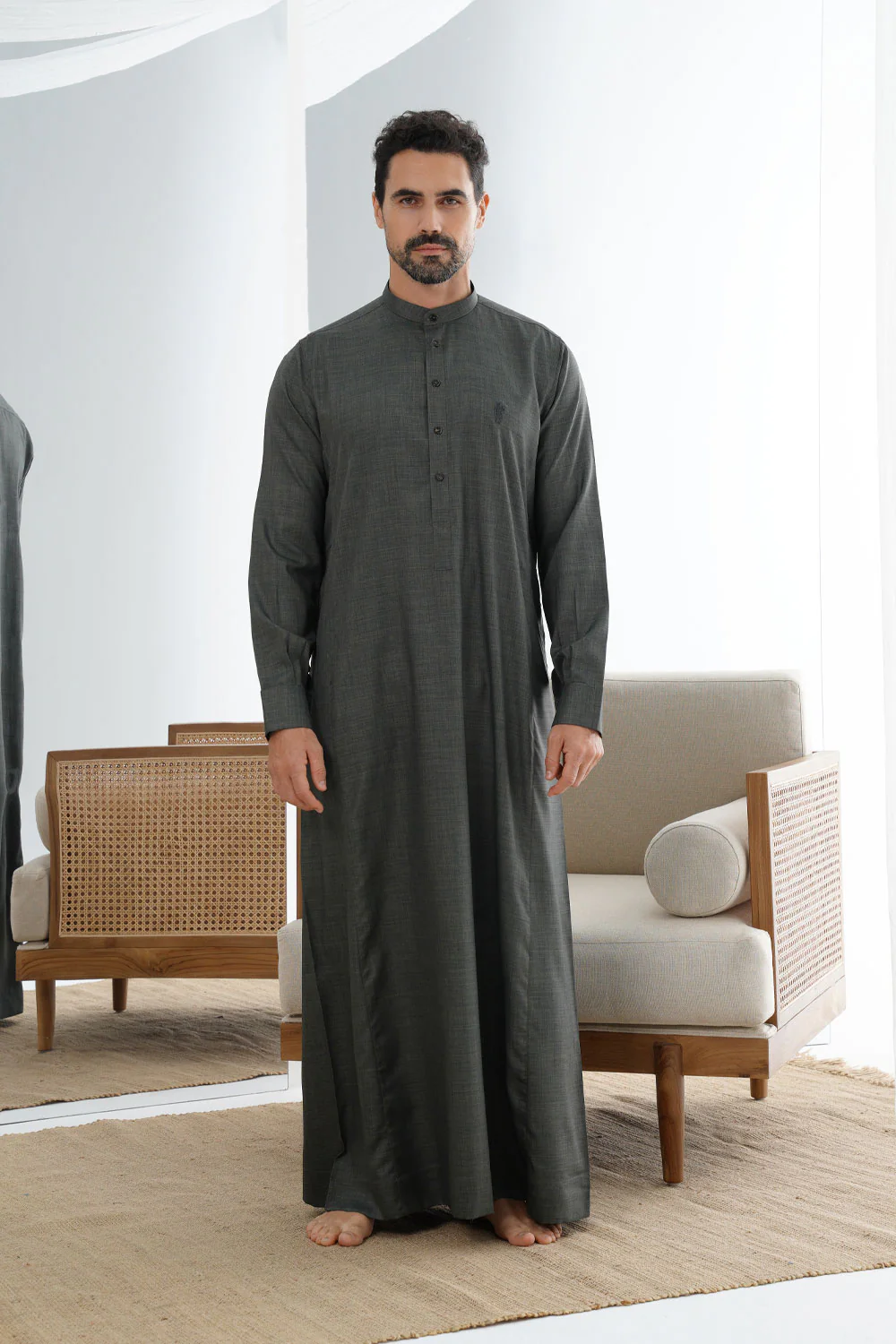 Dk Green Classic Thobe - Image 5