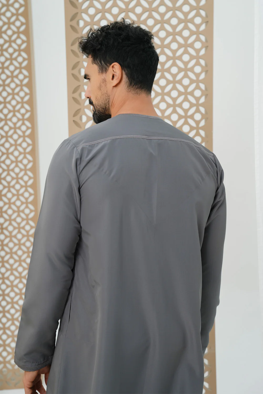Emirati Charcoal Thobe - Image 3