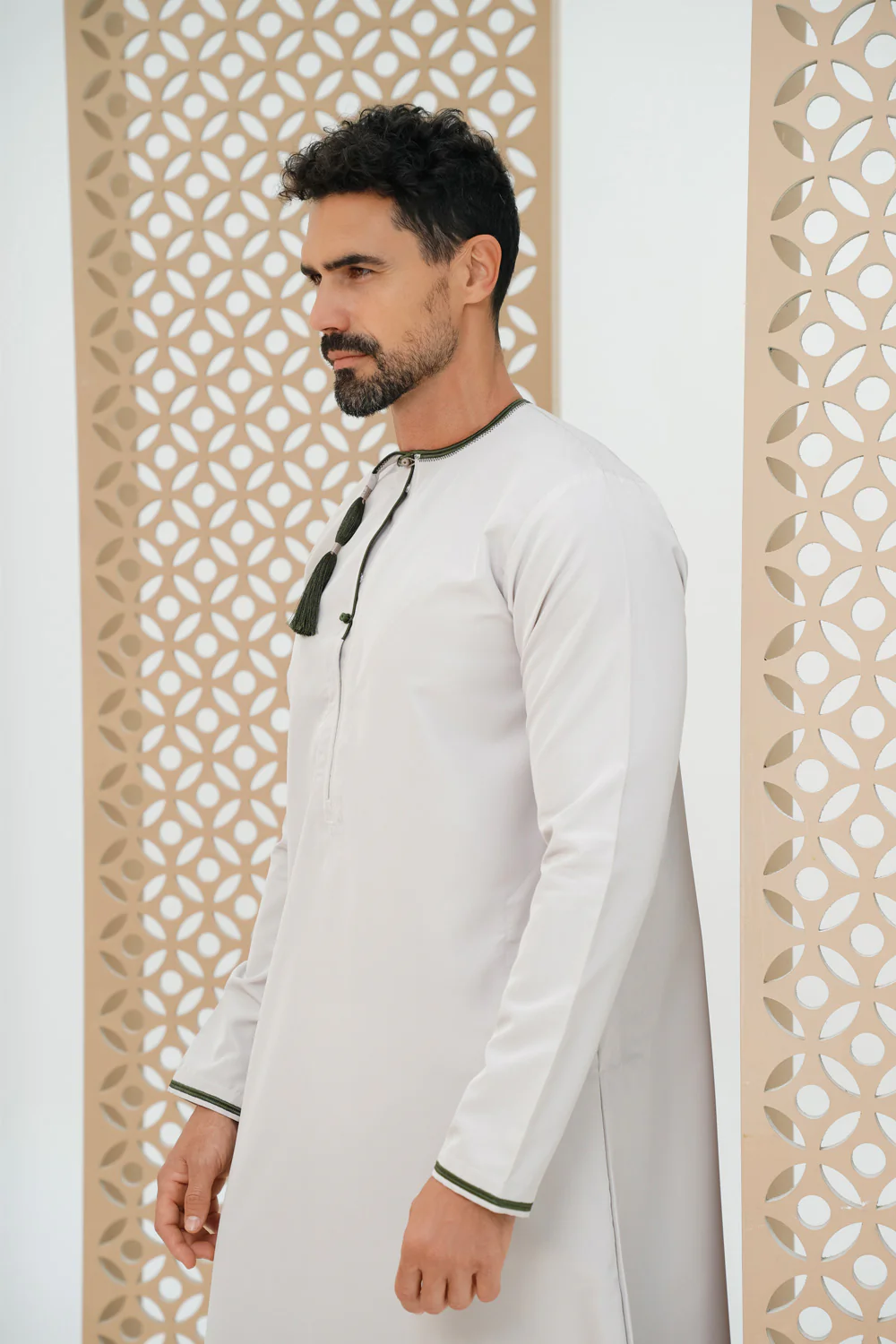 Omani Ivory Thobe - Image 3